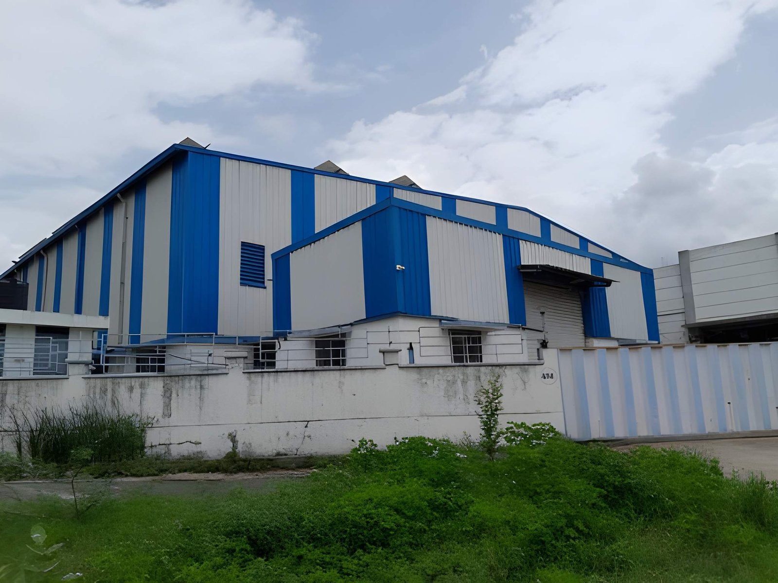 Steel Structure Building in NCR NCR by VYOMN Projects